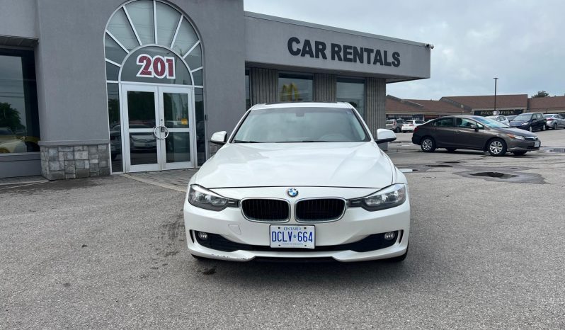 
								2015 BMW 320i XDRIVE full									
