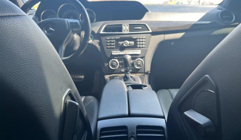 
								MERCEDES BENZ C300 2013 full									