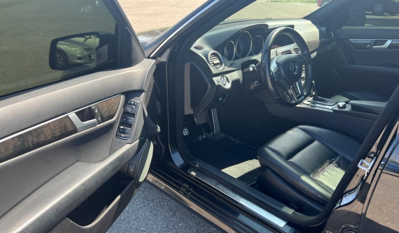 
								MERCEDES BENZ C300 2013 full									