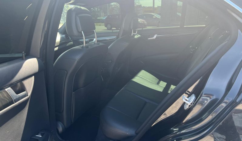 
								MERCEDES BENZ C300 2013 full									