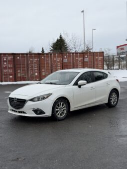 
										2014 Mazda 3 Hatchback full									