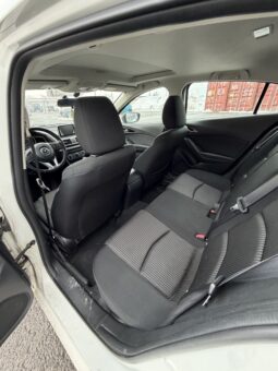 
										2014 Mazda 3 Hatchback full									