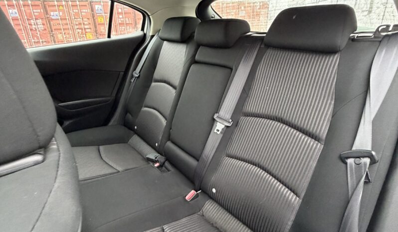 
								2014 Mazda 3 Hatchback full									