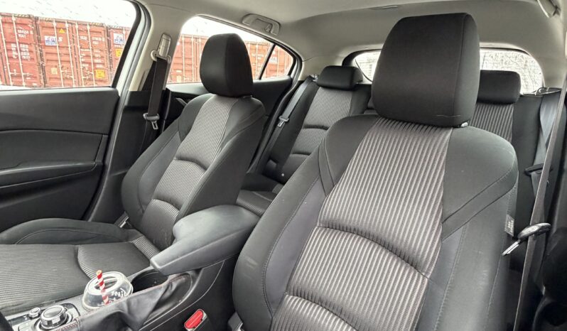 
								2014 Mazda 3 Hatchback full									