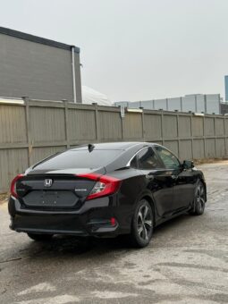 
										2016 Honda Civic full									