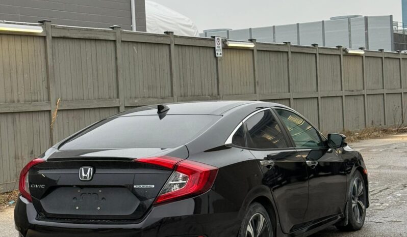 
								2016 Honda Civic full									