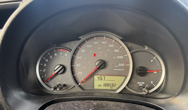 
								2014 Toyota Yaris LE full									