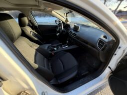 
										2014 Mazda 3 Hatchback full									