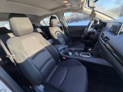 
										2014 Mazda 3 Hatchback full									