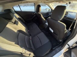 
										2014 Mazda 3 Hatchback full									