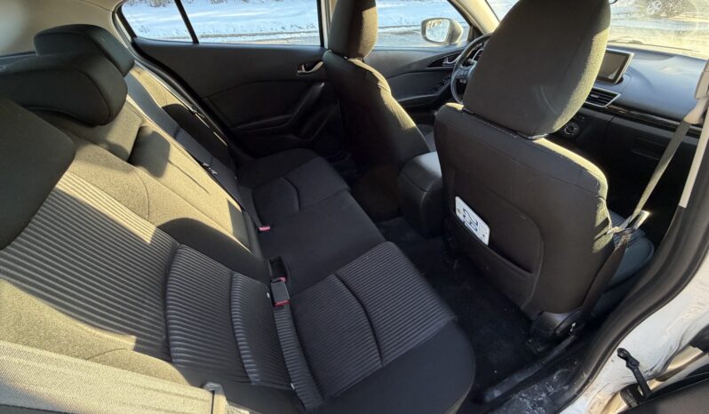 
								2014 Mazda 3 Hatchback full									