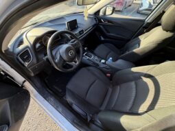 
										2014 Mazda 3 Hatchback full									