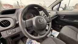 
										2014 Toyota Yaris full									