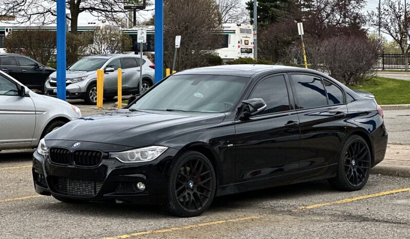 
								2013 BMW 335i Xdrive full									