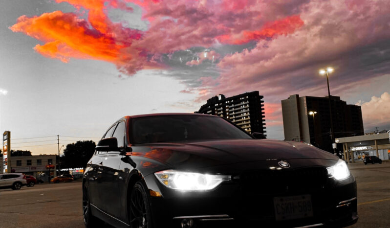 
								2013 BMW 335i Xdrive full									