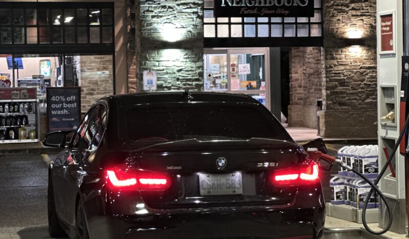 
								2013 BMW 335i Xdrive full									