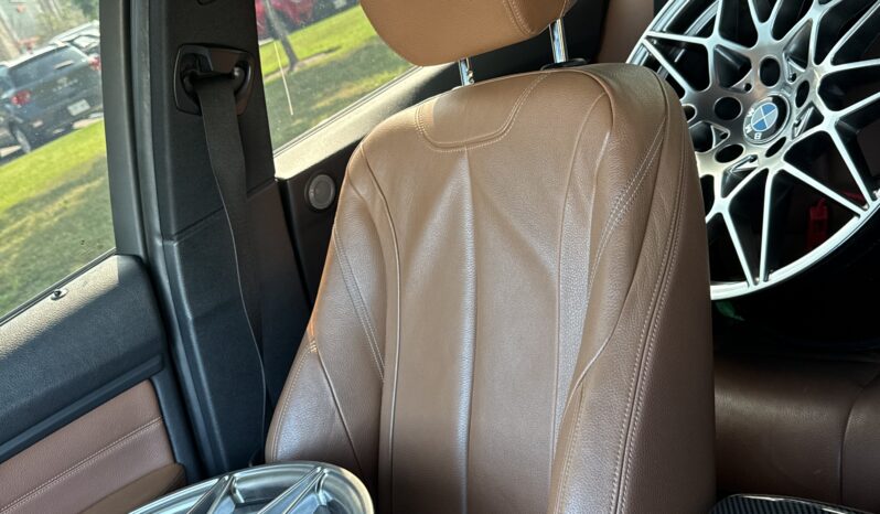 
								2013 BMW 335i Xdrive full									