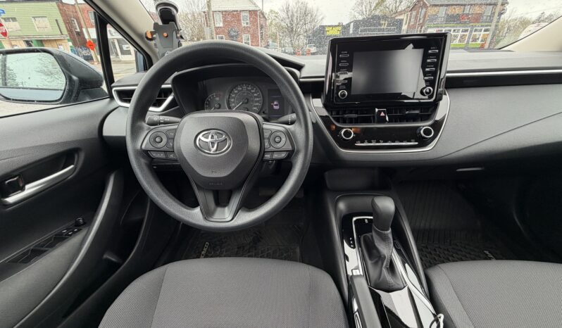 
								2020 Toyota Corolla full									