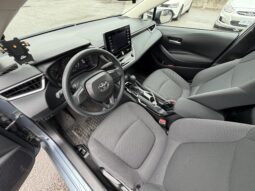 
										2020 Toyota Corolla full									