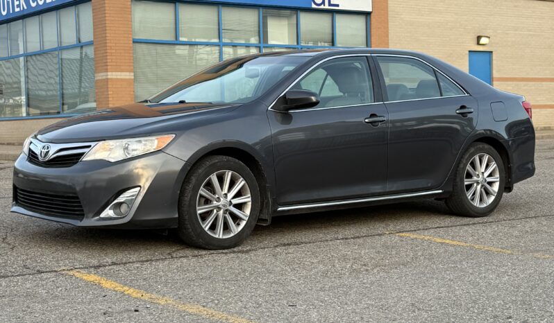 
								2014 Toyota Camry XLE full									
