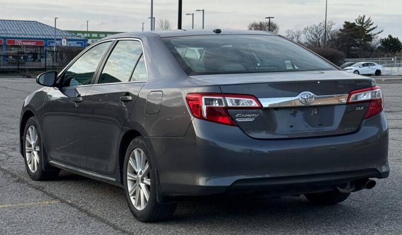 
								2014 Toyota Camry XLE full									