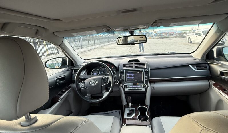
								2014 Toyota Camry XLE full									