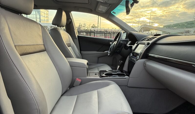 
								2014 Toyota Camry XLE full									