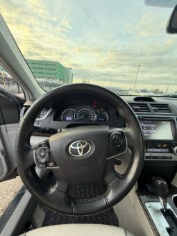 
										2014 Toyota Camry XLE full									